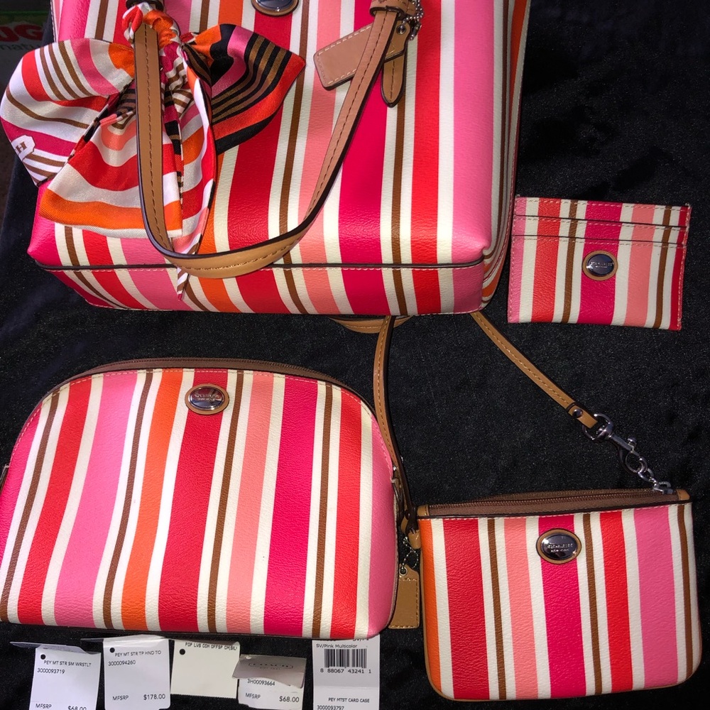 Coach Peyton 5 piece set.